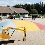 4 Star Holiday Home In Blavand Дом отдыха *