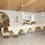4 Star Holiday Home In Blavand * Ho